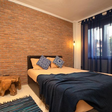 Porto Thea Alexandra Shared Pool Villa, Афитос Екстериор снимка